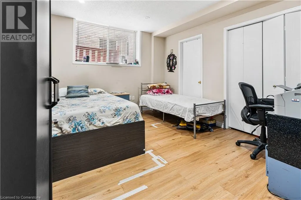 155 ELMIRA Road N