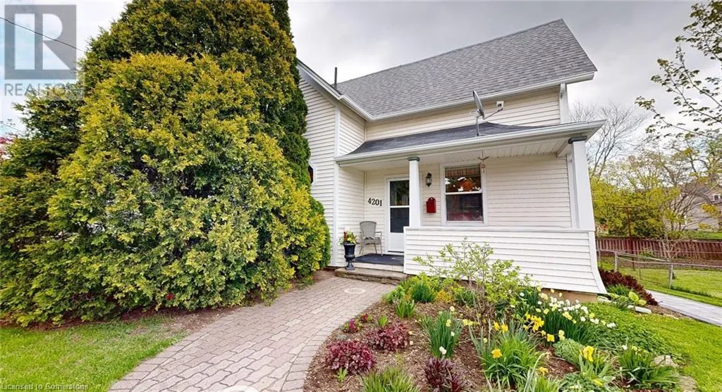 4201 MOUNTAIN Street