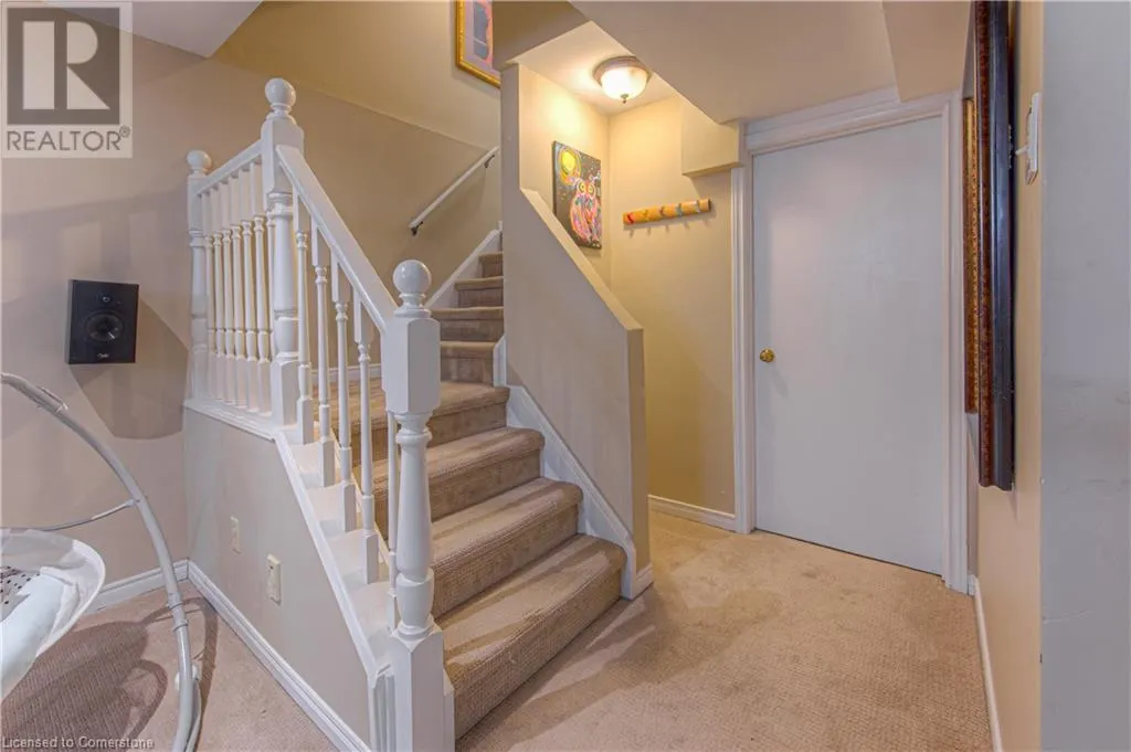 17 ROSEMOUNT Drive
