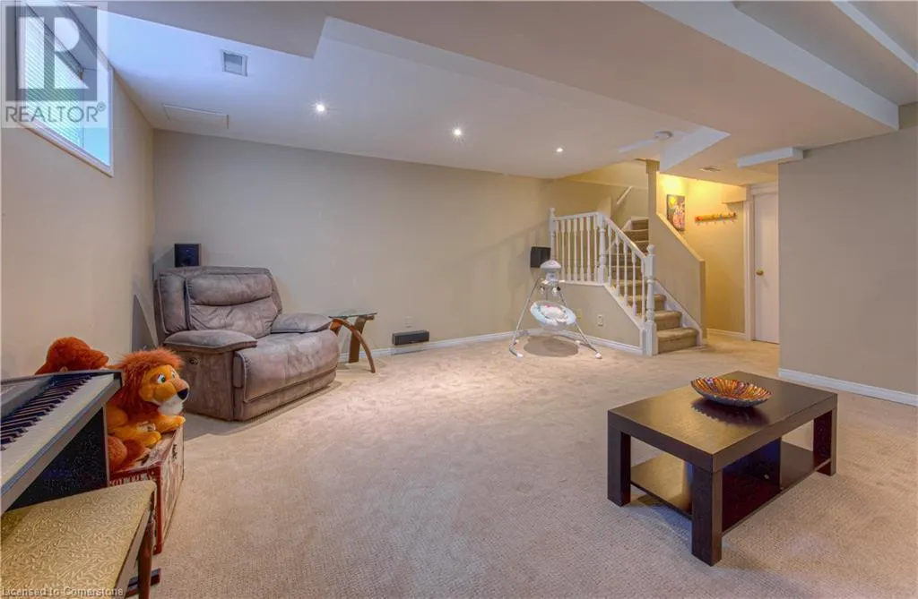 17 ROSEMOUNT Drive