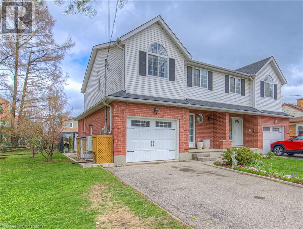 17 ROSEMOUNT Drive