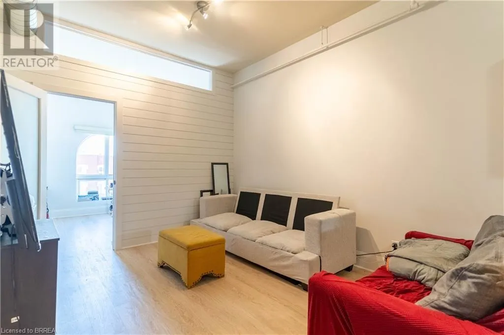 150 COLBORNE Street E Unit# 405, #405