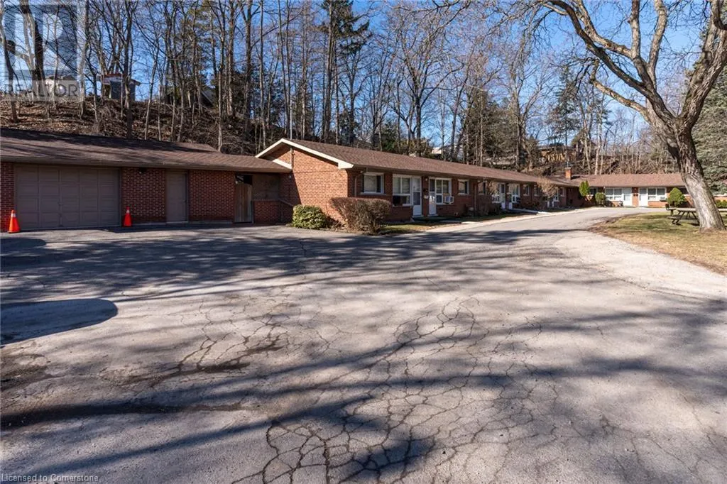 50 CREIGHTON Road