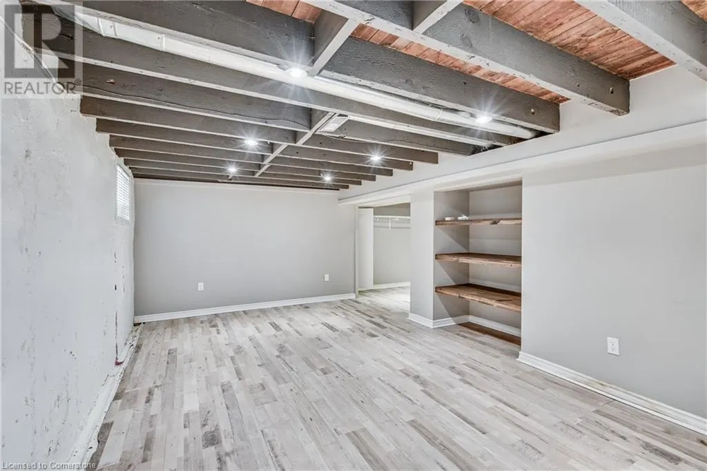 4 RAVINE Road