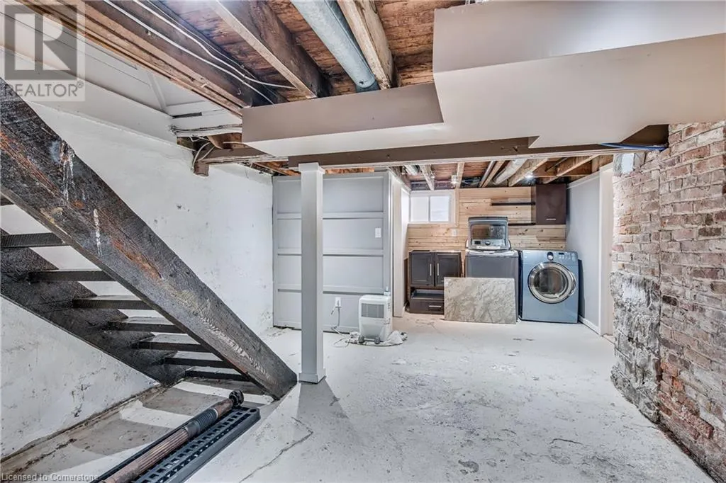 4 RAVINE Road