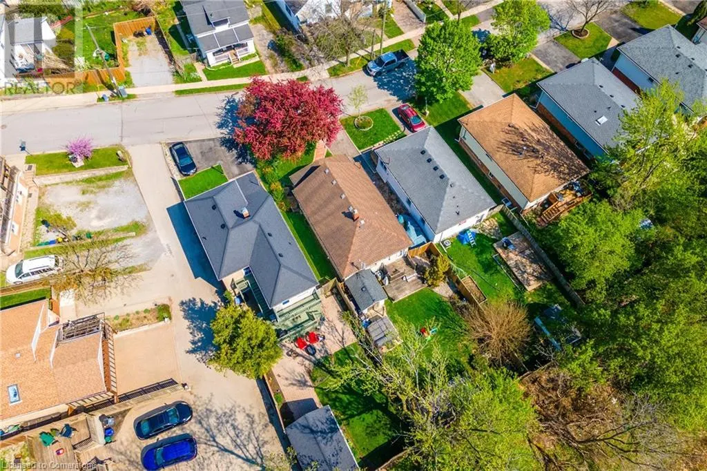 4 RAVINE Road