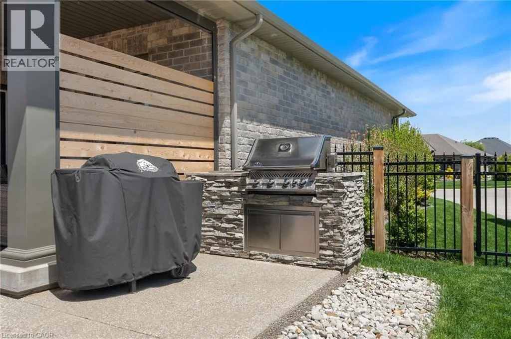 87 ALLANDALE Crescent