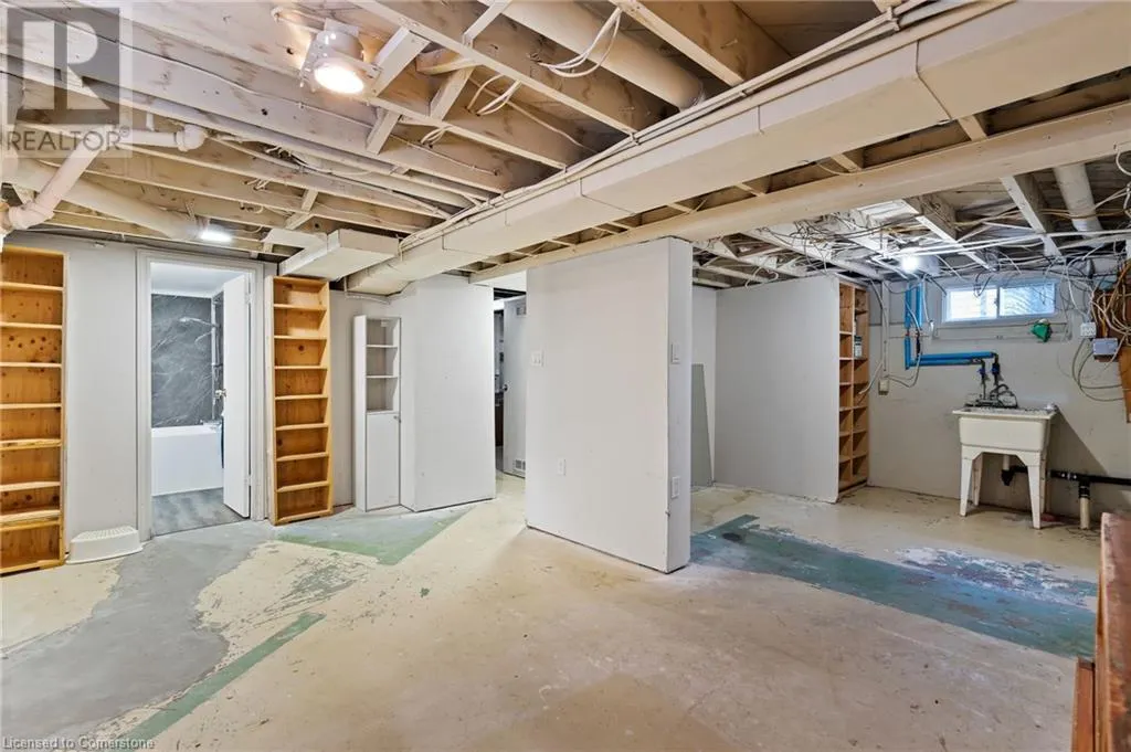 11 MARLBOROUGH Avenue