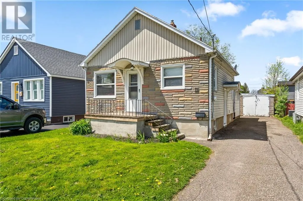 11 MARLBOROUGH Avenue