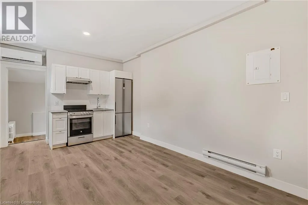 82 WELLAND Avenue Unit# 5, #5