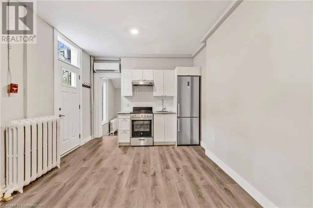 82 WELLAND Avenue Unit# 5, #5