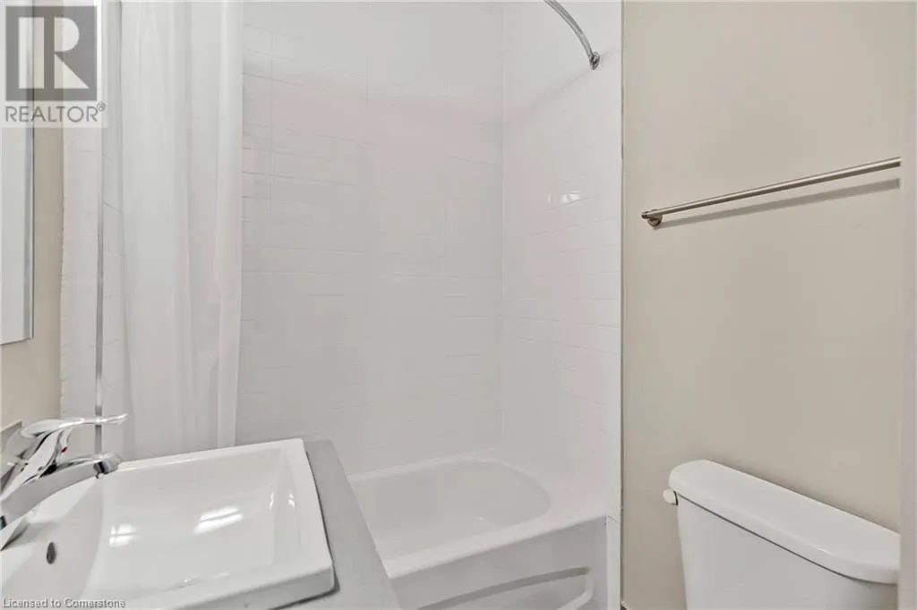 82 WELLAND Avenue Unit# 5, #5