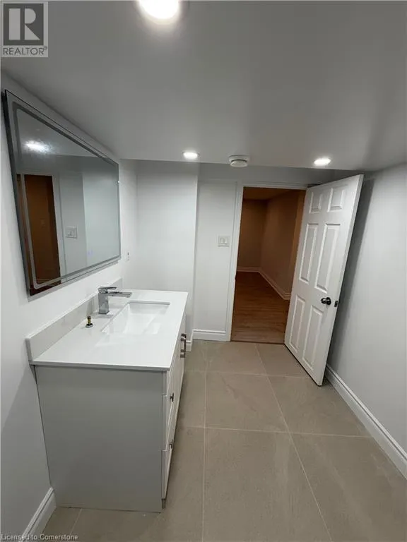 41 BEAMER Street Unit# 2, #2