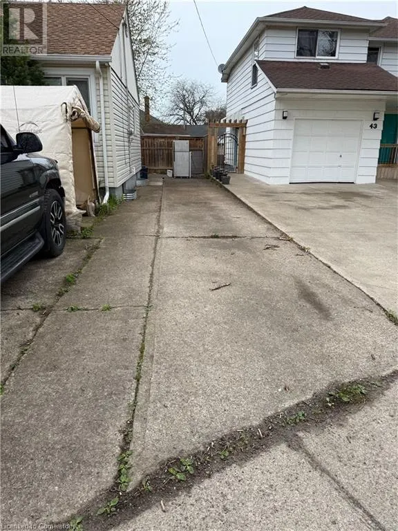 41 BEAMER Street Unit# 2, #2