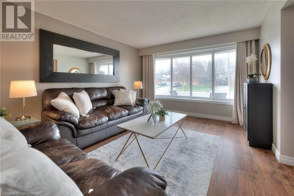 26 MARKWOOD Drive