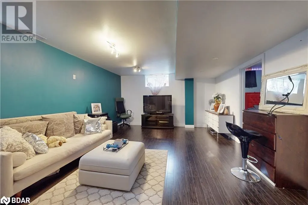 3276 TURNBULL Drive