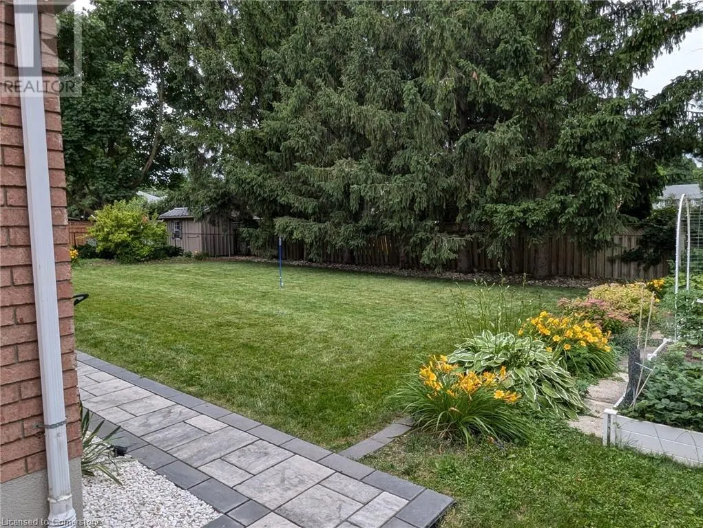610 STONEBURY Crescent