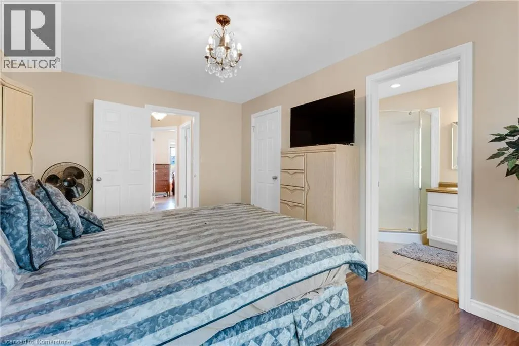 9488 NORTH CHIPPAWA Road