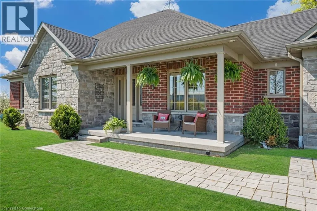 9488 NORTH CHIPPAWA Road