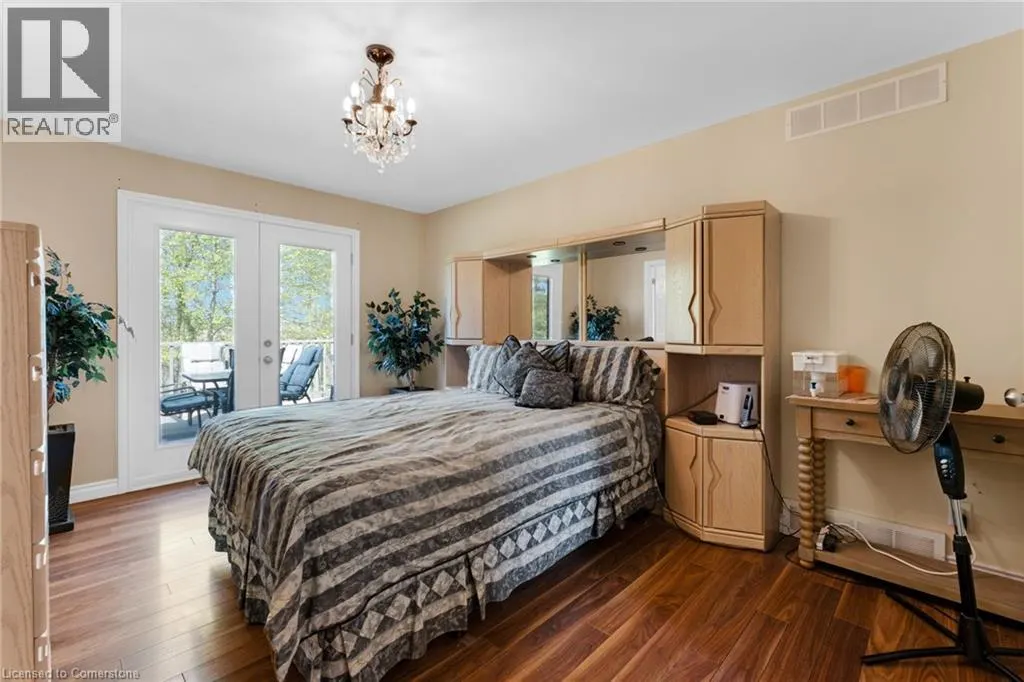 9488 NORTH CHIPPAWA Road