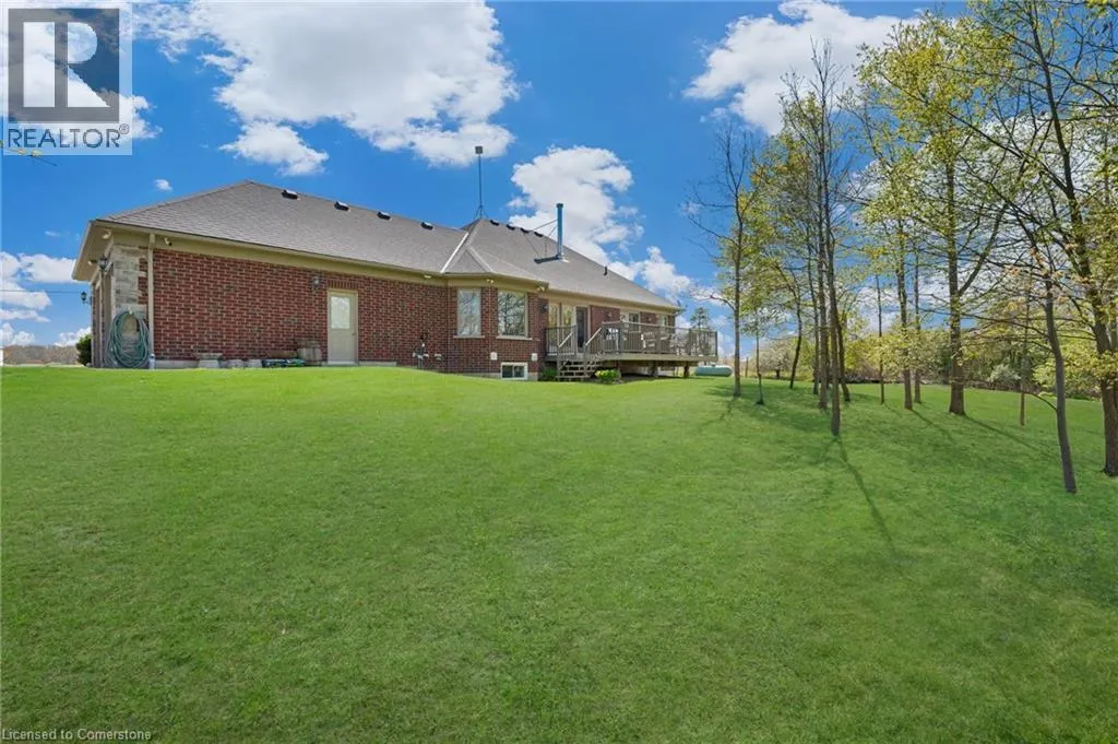 9488 NORTH CHIPPAWA Road
