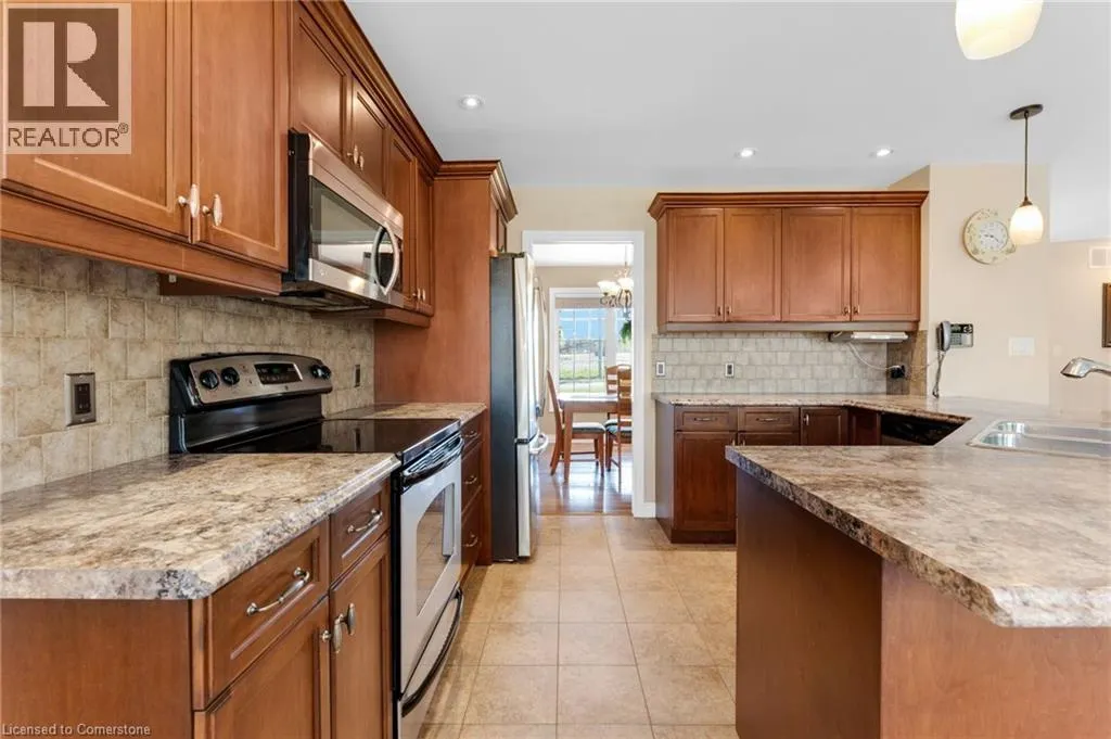 9488 NORTH CHIPPAWA Road
