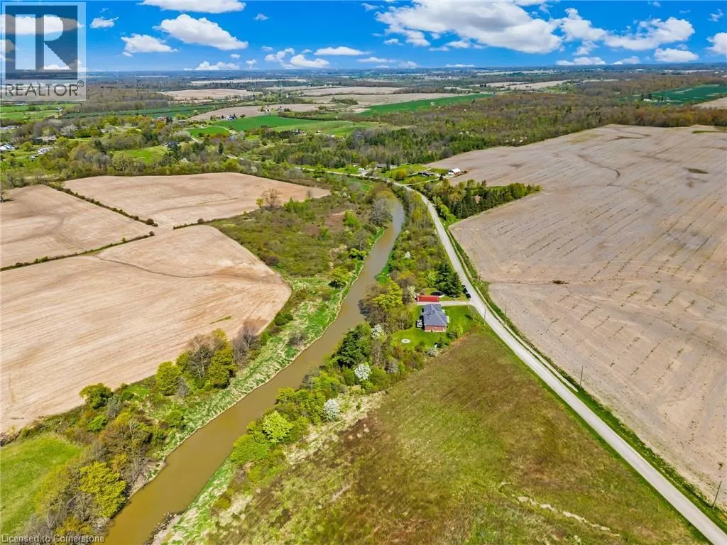 9488 NORTH CHIPPAWA Road