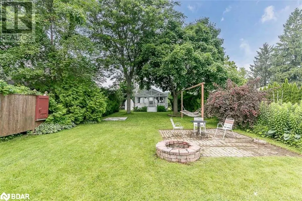 1283 MAPLE Road