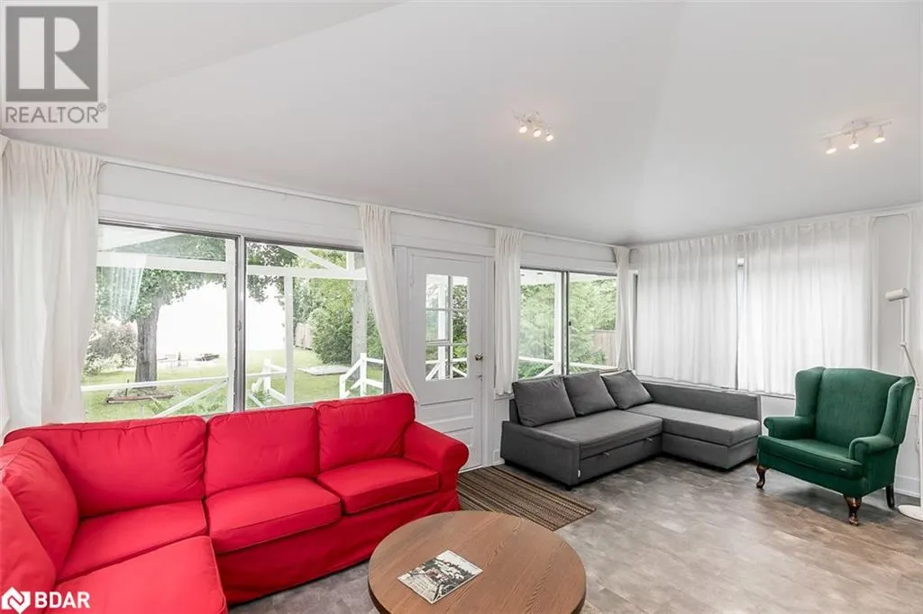1283 MAPLE Road