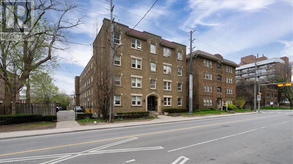 114 VAUGHAN Road Unit# 103, #103