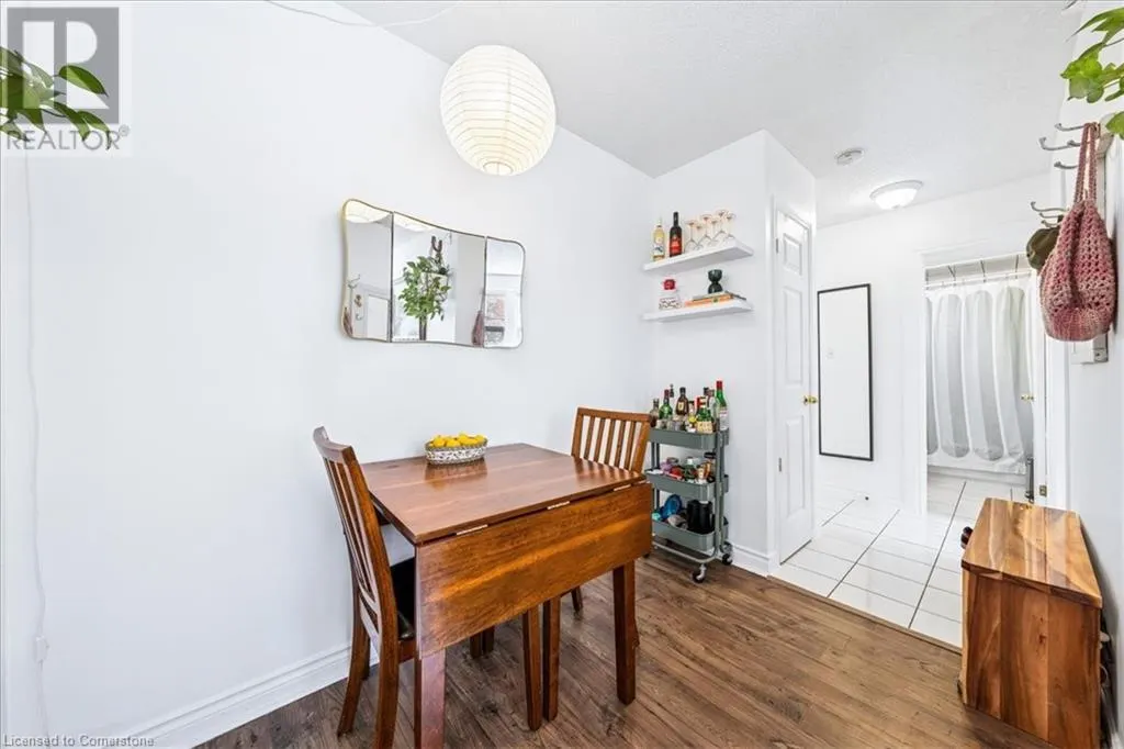 114 VAUGHAN Road Unit# 103, #103