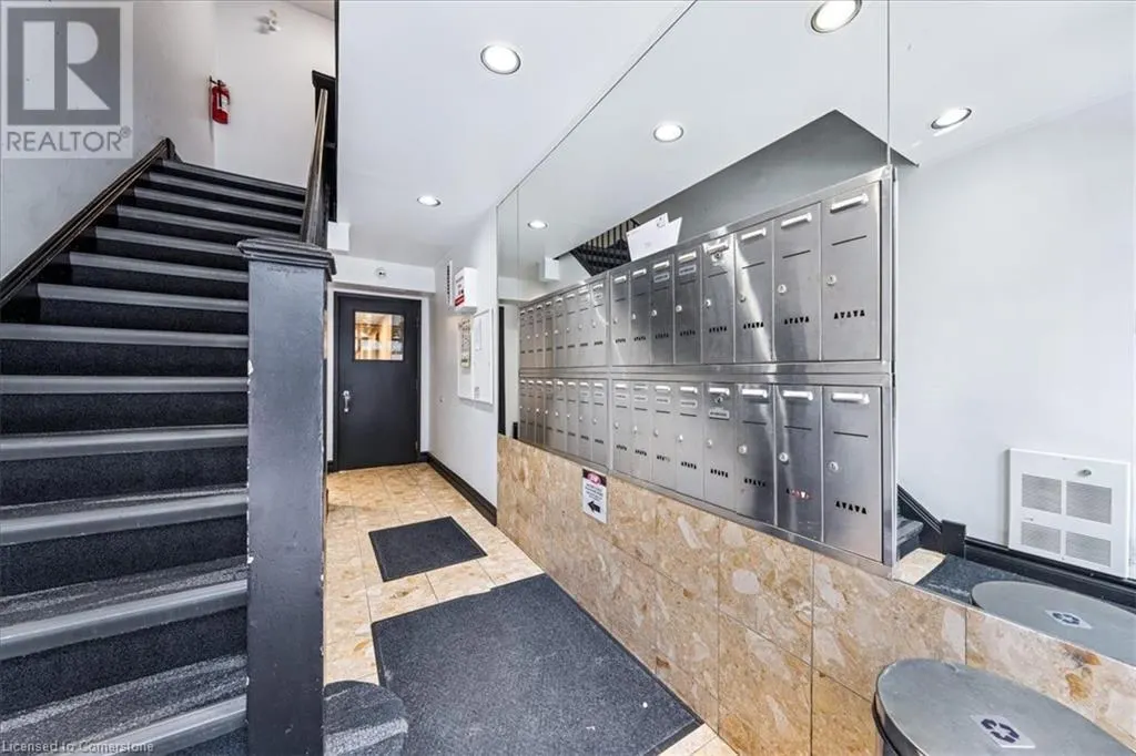114 VAUGHAN Road Unit# 103, #103