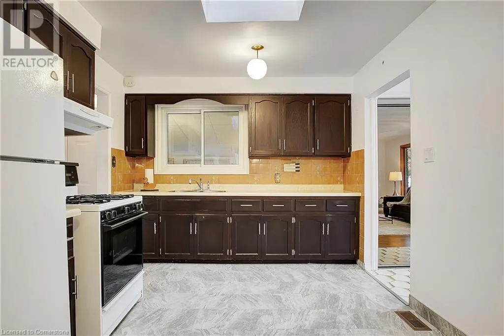 15 CHERRY HILL Drive