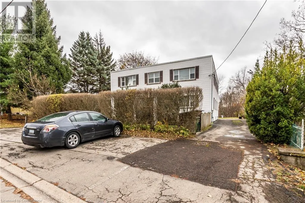 13 MCMASTER Avenue