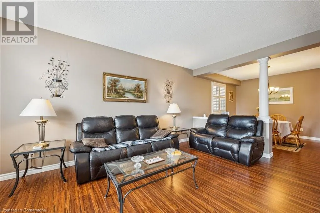 519 COMMONWEALTH Crescent