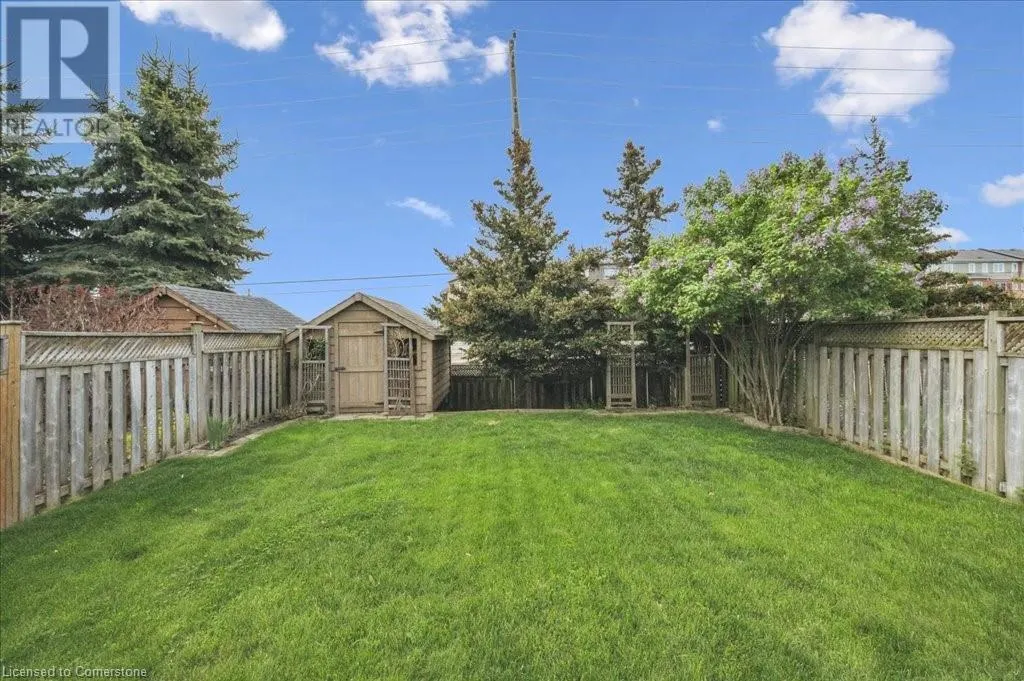 519 COMMONWEALTH Crescent