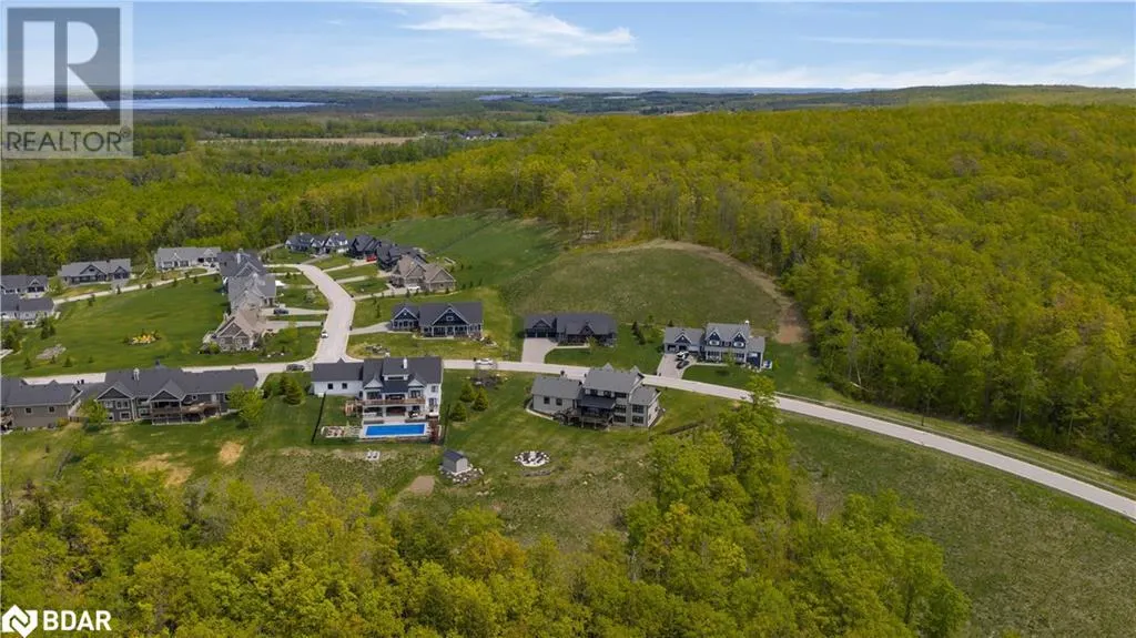 43 THOROUGHBRED Drive