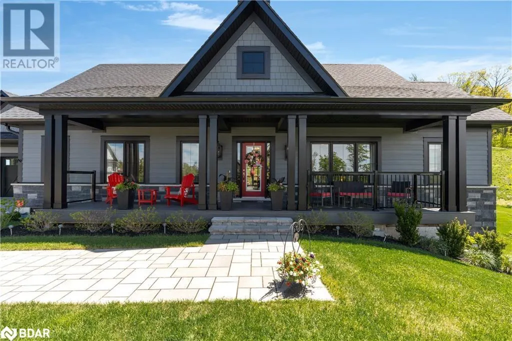 43 THOROUGHBRED Drive