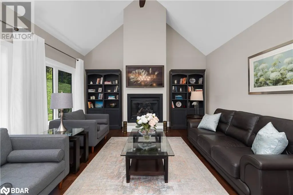 43 THOROUGHBRED Drive