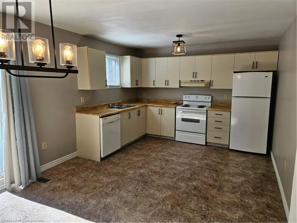 485 SPRINGBANK Avenue N Unit# 23, #23
