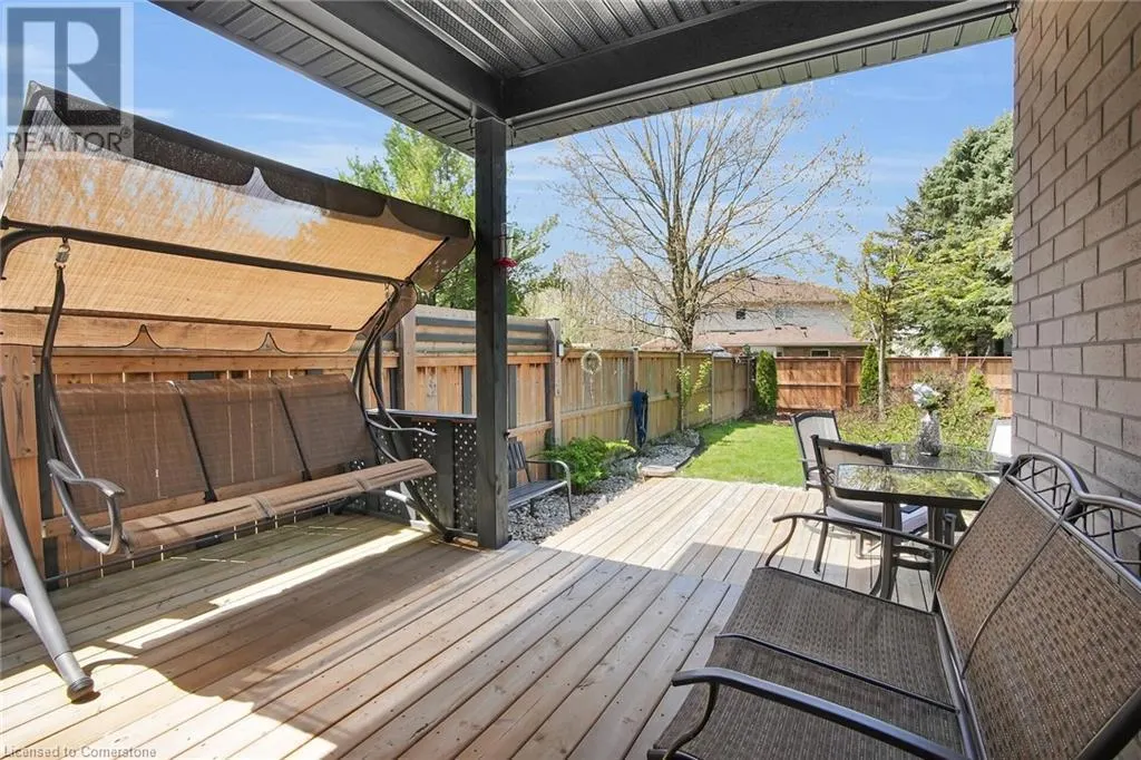 18 KEMP Crescent