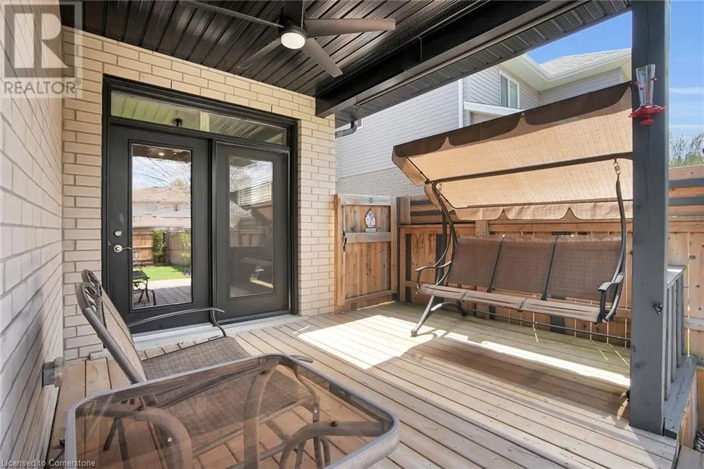 18 KEMP Crescent