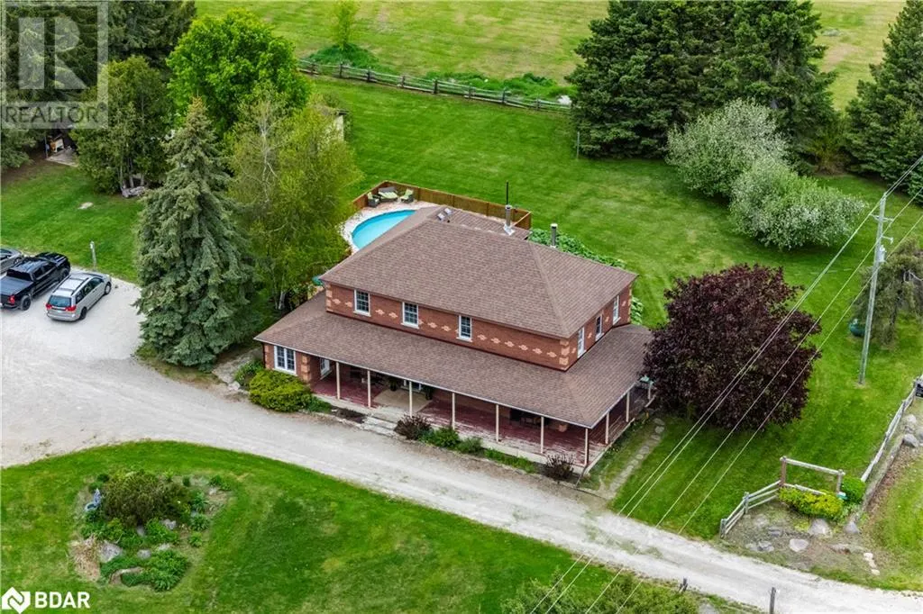 936488 DUFFERIN COUNTY ROAD 18 Road