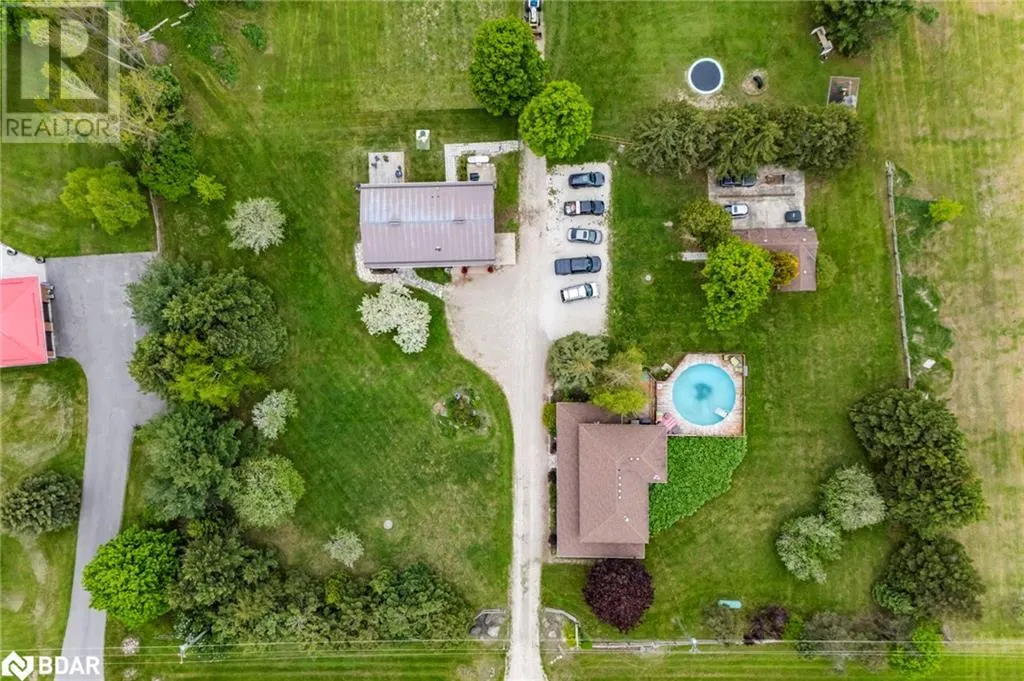 936488 DUFFERIN COUNTY ROAD 18 Road