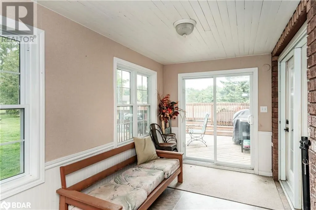 936488 DUFFERIN COUNTY ROAD 18 Road