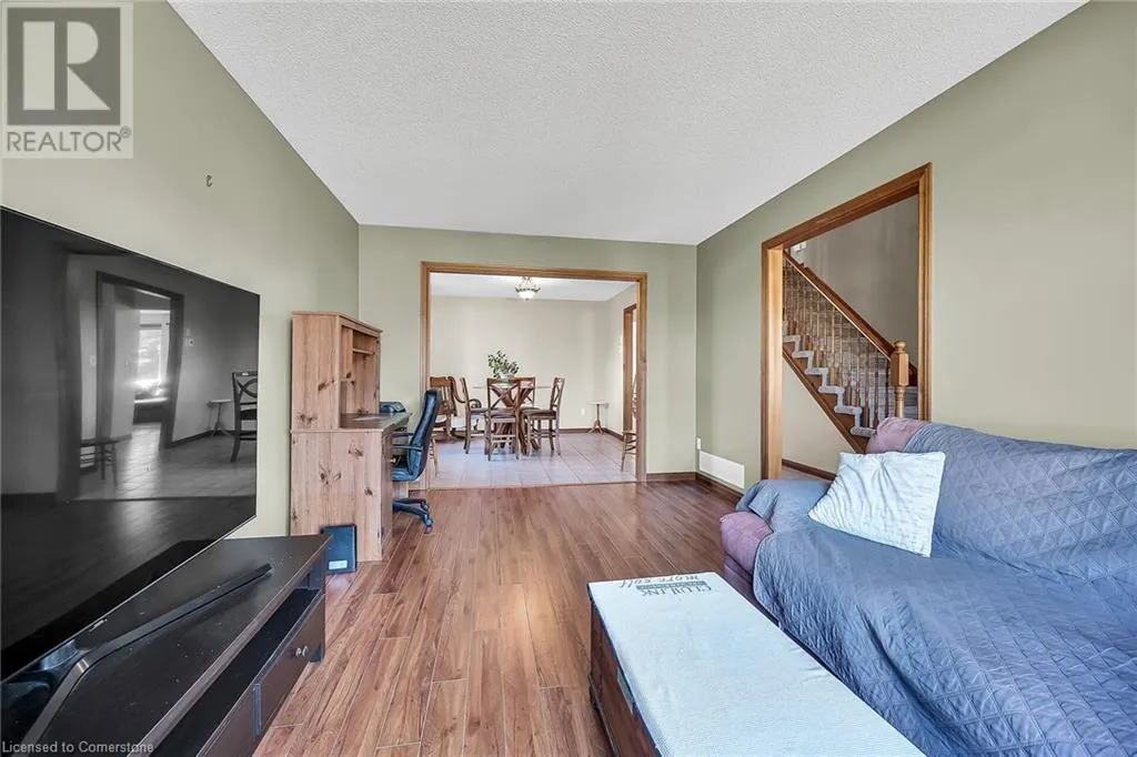 43 JAMIESON Drive