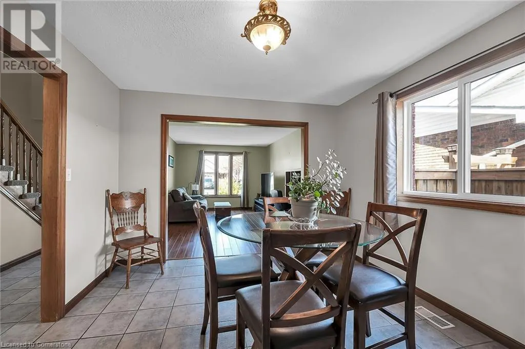 43 JAMIESON Drive