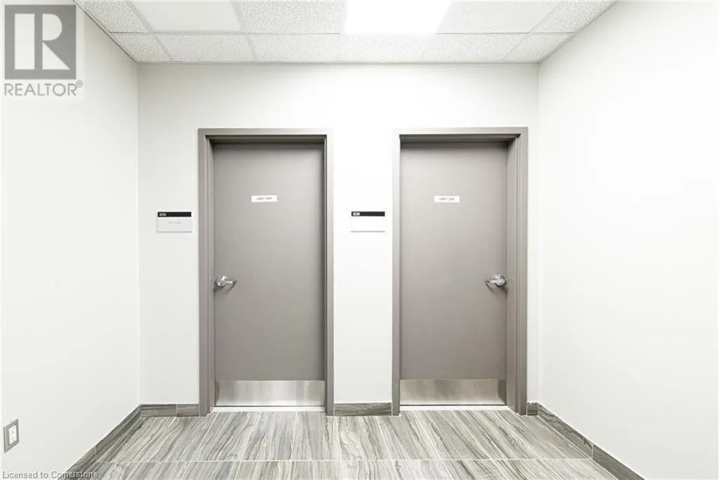 ROOM 301-250 DUNDAS Street W Unit# 308-309, #308-309