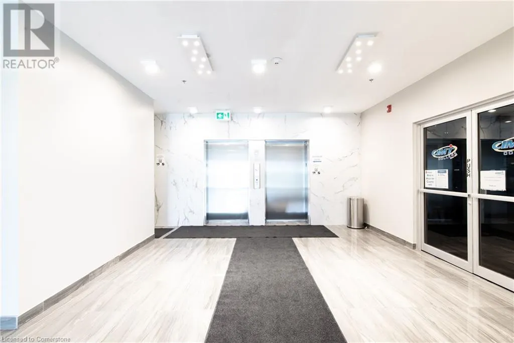 ROOM 301-250 DUNDAS Street W Unit# 308-309, #308-309
