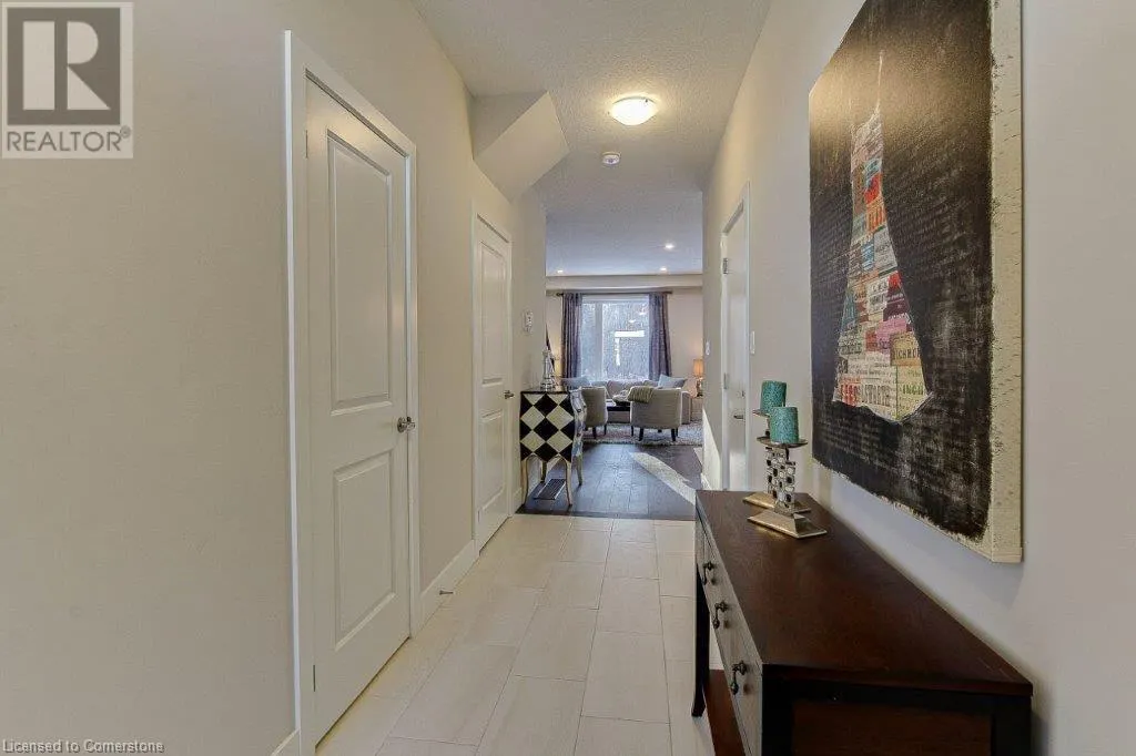 2274 SOUTHPORT Crescent